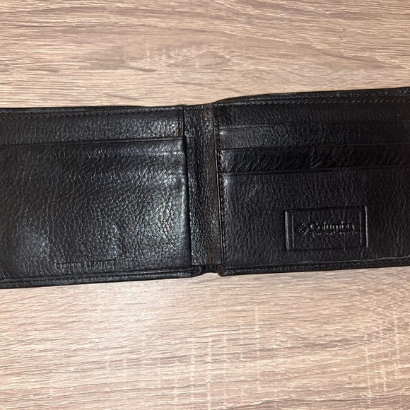 Black Leather Wallet - Picture 3 of 6